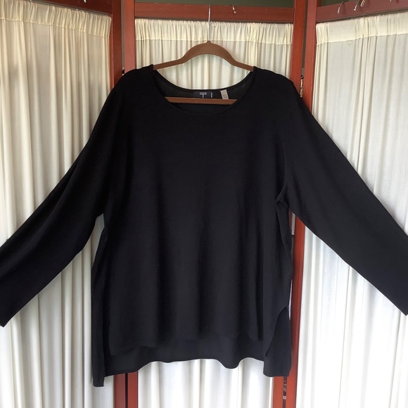 Tahari Womans Black Knit Top Pullover Long Sleeve Side Slits Hi-Low Size 2X - Picture 3 of 9